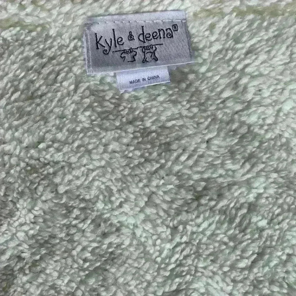 HTF KYLE & DEENA LOVEY SOFT BABY BLANKET 30x30" blue  minky dots elephant cream - Picture 3 of 3